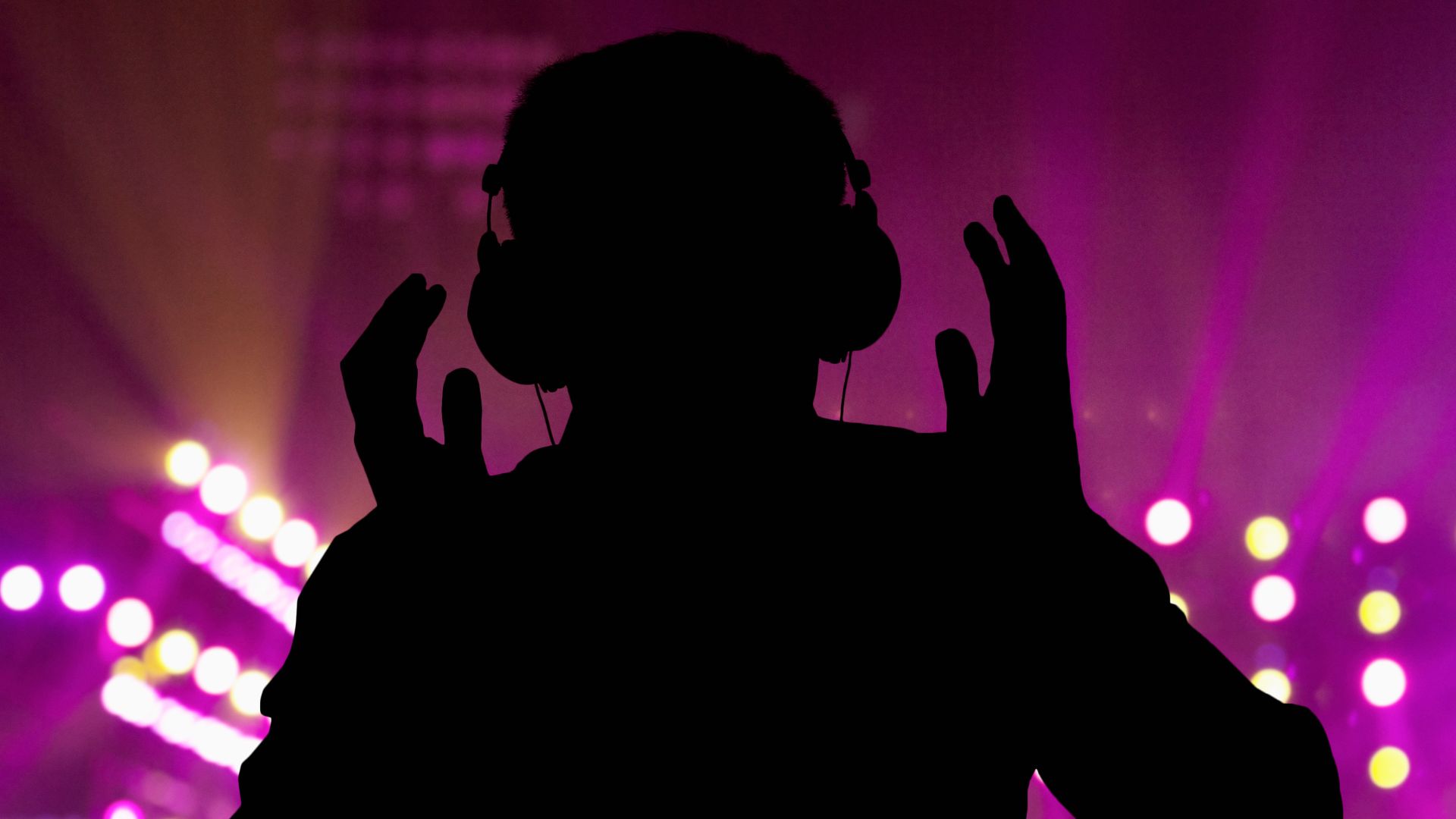 DJ Vela
